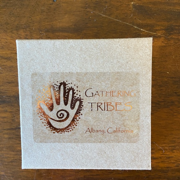 [Gathering Tribes] NWOT Beaded Pouch Necklace - Picture 2 of 6